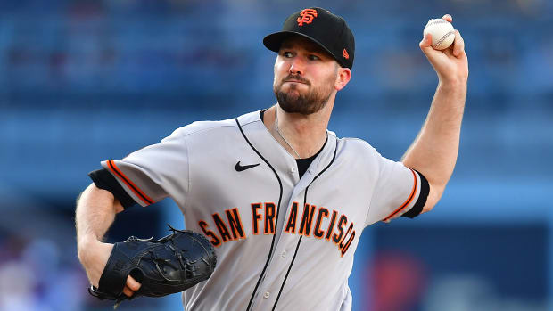 San Francisco Giants starting pitcher Alex Wood